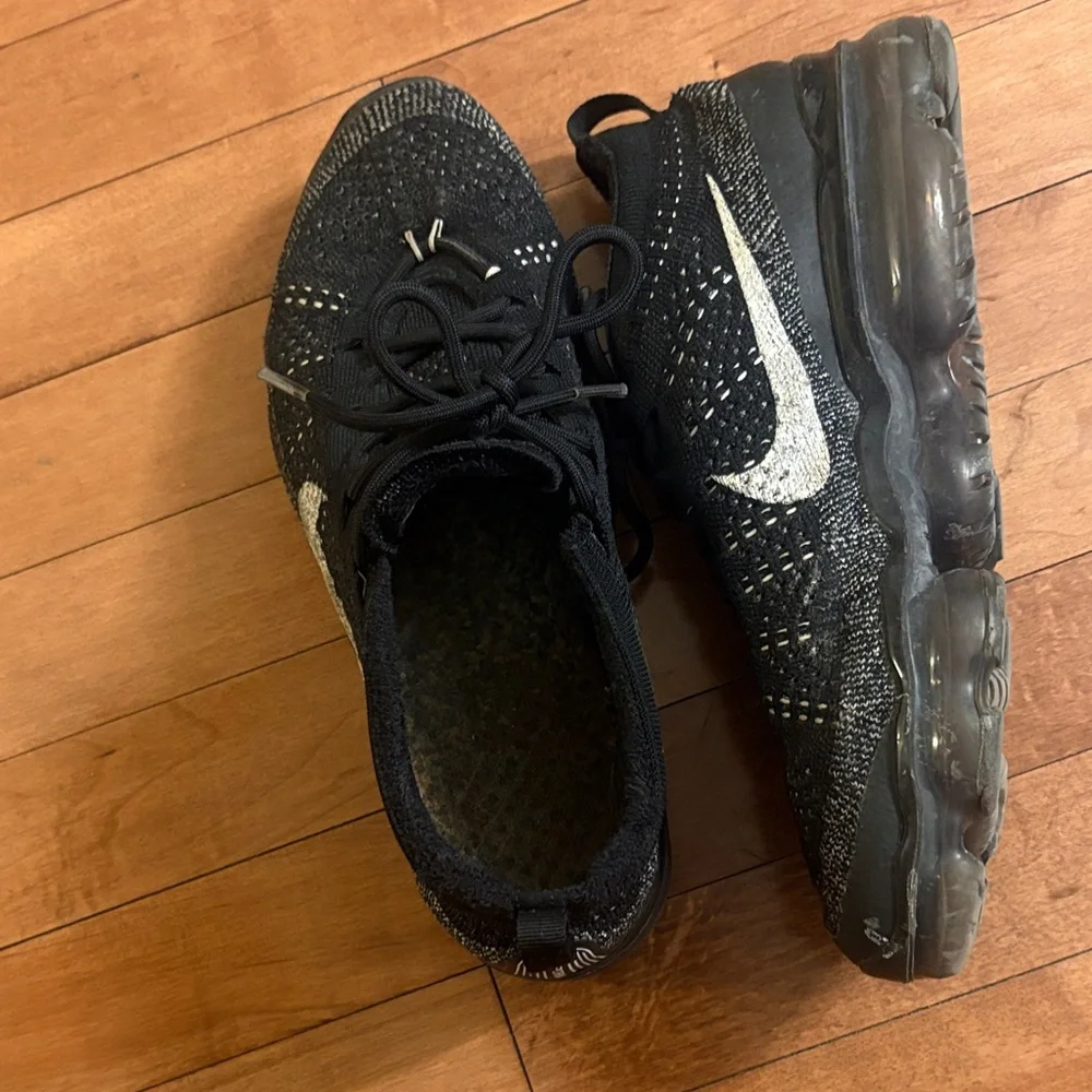 Nike Black and Gray Flyknit Sneakers- Vapormax - Picture 5 of 5